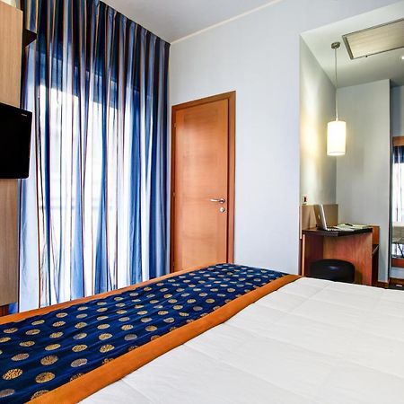 Hotel Genty Rimini Exterior photo